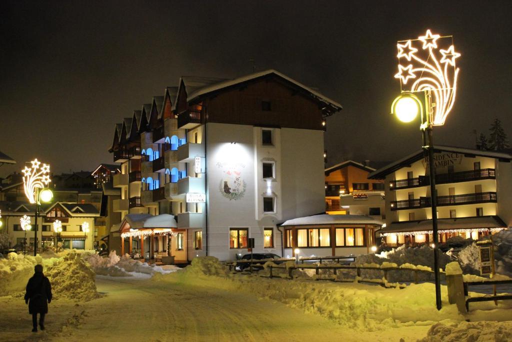 Hotel Rosa Alpina Андало Екстериор снимка